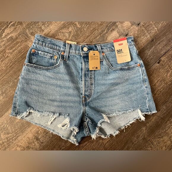 Levi's 501 Original Jean Distressed Shorts-Size 30 - Picture 1 of 7